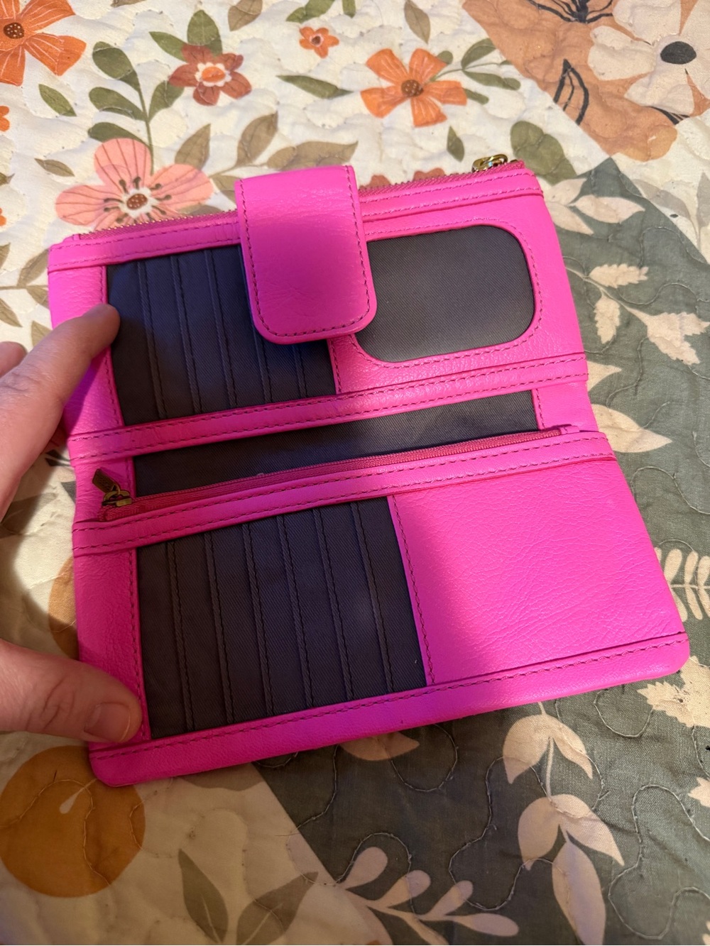 Fossil Wallet - Picture 6 of 6